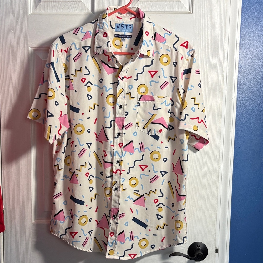 VSTR Men's Geometric Patterned Button Down Shirt -Multicolor Large